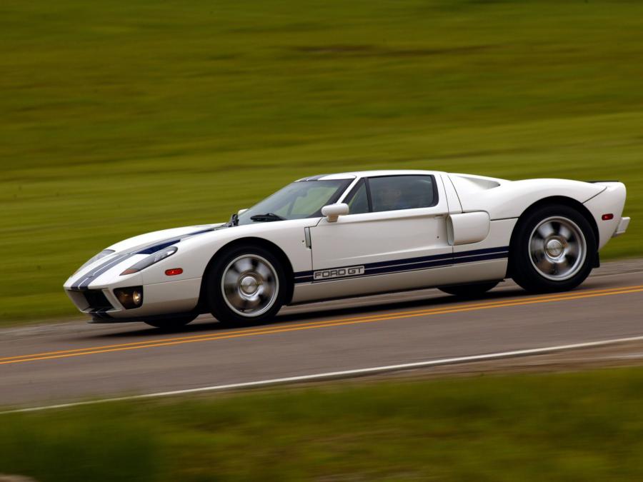  Ford GT 2004 года  (фото 16 из 42)